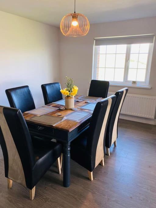 Valley Lodge 3 Bedroom Retreat In Craigantlet Hills Μπέλφαστ Εξωτερικό φωτογραφία
